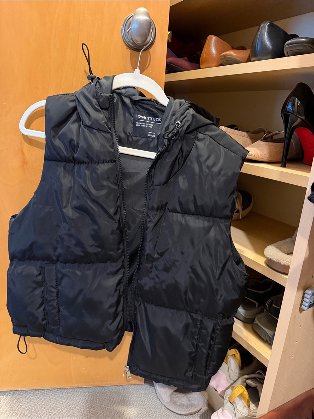 Love Streak Women’s Black Puffer Vest with Hood
